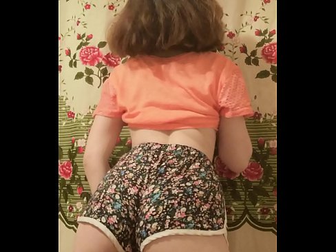 ❤️ Sexy young babe stripping off her shorts on camera ️❌ Just porn at us ☑